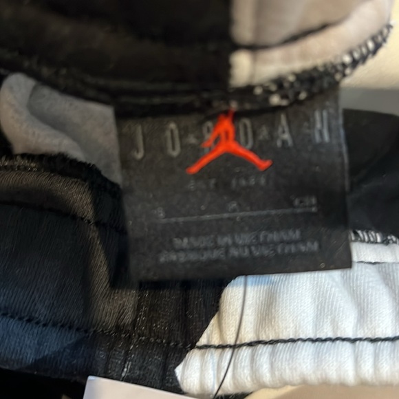 Nike Men’s Shorts - Small NWT - Picture 3 of 8